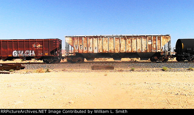 EB Manifest Frt at Erie NV W-MTrnSlv-Pshr -42